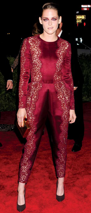 Kristen Stewart in Stella McCartney.