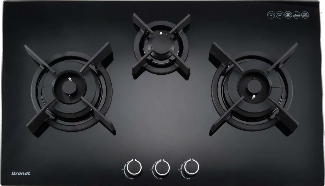 Brandt’s TG1493B is a 90cm-wide gas hob with three brass burners that are integrated into the burner plates, minimising separate parts that require more cleaning.