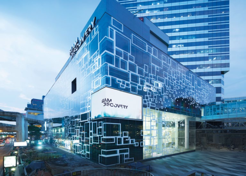 Explore new concept stores, personalised services and creative collaborations at Siam Discovery.