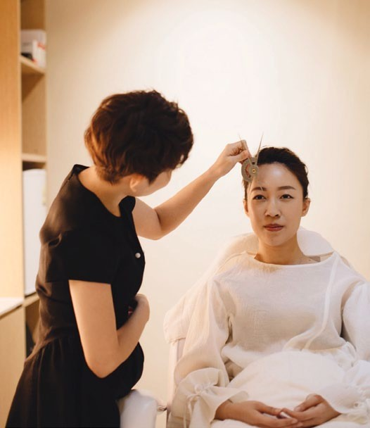 Expect
in-depth consultations
and a personalised
treatment plan.