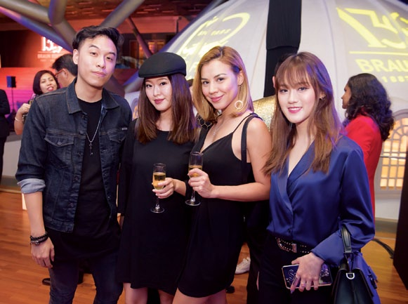 Jonathan Chua, Christabel Chua, Carla Dunareanu and Valerie Wang