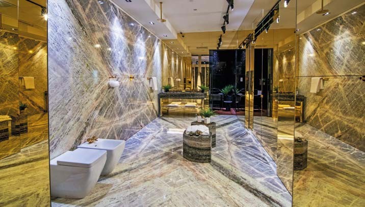 Elegant and
opulent
bathroom
settings are
showcased
at The Stone
Gallery by
Hafary.