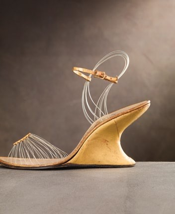 The iconic “F” heel from 1947.